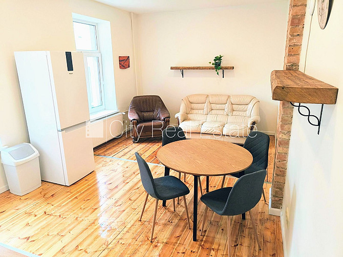 Pagalma ēka, guļamistabu skaits 3 gab., istabas izolētas 3 gab., studio tipa, virtuve apvienota Rīga - foto 3