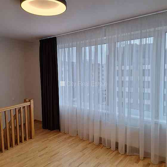 Новостройка, фасадный дом, закрытый двор, возможность аренды парковки, вход с Rīga