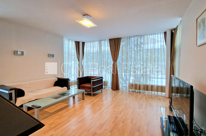 Zeme īpašumā, jaunceltne, keramzīta bloku sienas, labiekārtots apzaļumots pagalms, slēgts Jūrmala - foto 3