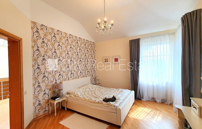 Частный дом, благоустроенная озеленённая территория, подъездная дорога покрыта Юрмала - изображение 15