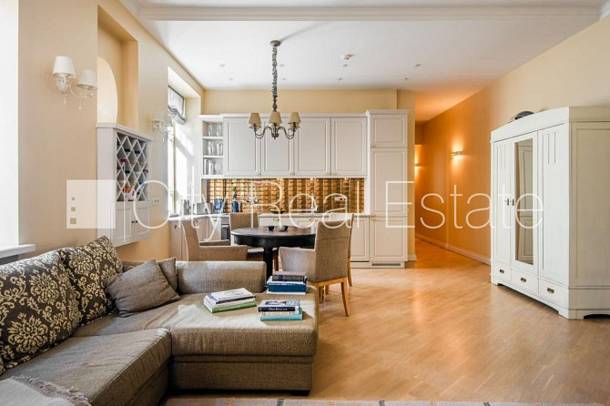 Проект - Forburga Nams (Форбурга Намс), фасадный дом, реновированный дом, место для Рига - изображение 1