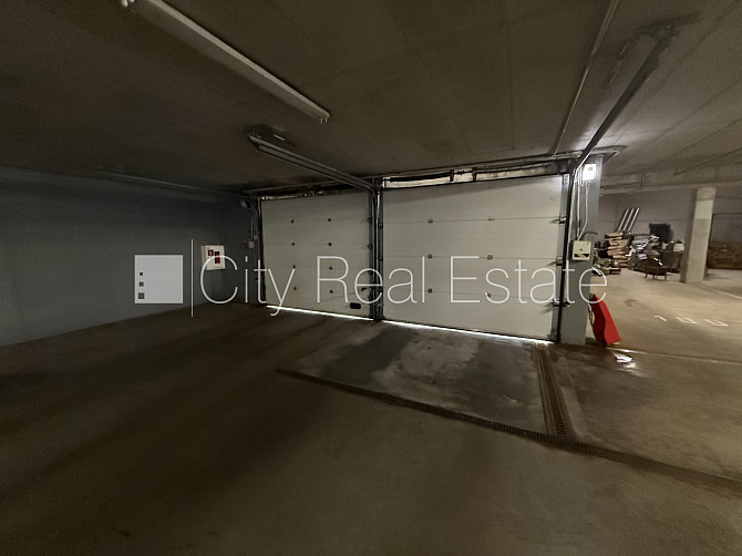 Проект - Jūras Pils (Юрас Пилс), гаражные ворота оснащены автоматической подъёмной Юрмала - изображение 10