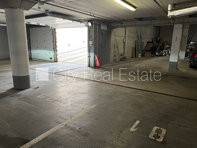 Проект - Jūras Pils (Юрас Пилс), гаражные ворота оснащены автоматической подъёмной Юрмала - изображение 6