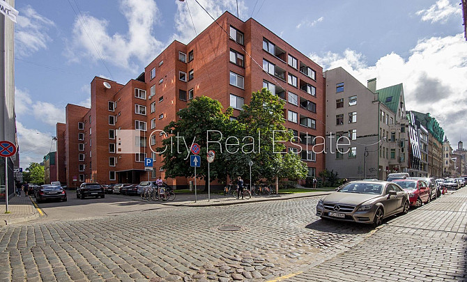 Fasādes māja, restaurēta māja, labiekārtota apzaļumota teritorija, istabas izolētas 4 gab., Rīga - foto 15