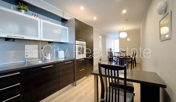 Fasādes māja, restaurēta māja, labiekārtota apzaļumota teritorija, istabas izolētas 4 gab., Rīga - foto 3