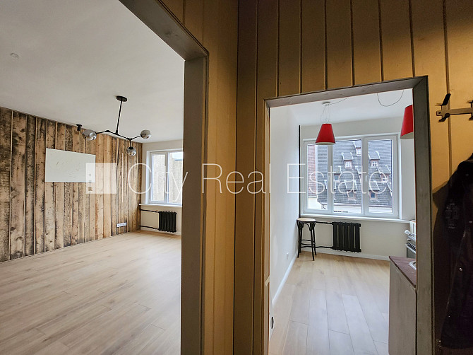 Фасадный дом, реновированный дом, подъездная дорога покрыта брущаткoй, одна Рига - изображение 8