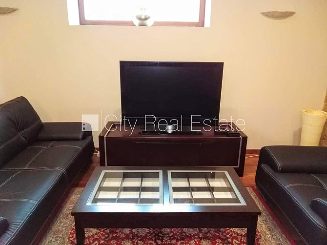 Pagalma ēka, slēgts pagalms, logi vērsti mājas abās pusēs, plašs skats no loga, guļamistabu Rīga - foto 13