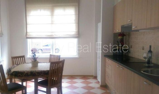 Реновированный дом, благоустроенная озеленённая территория, территория Юрмала - изображение 4