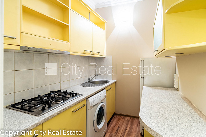 Дом во дворе, закрытый двор, вход со двора, окна выходят во двор, количество спален Рига - изображение 9