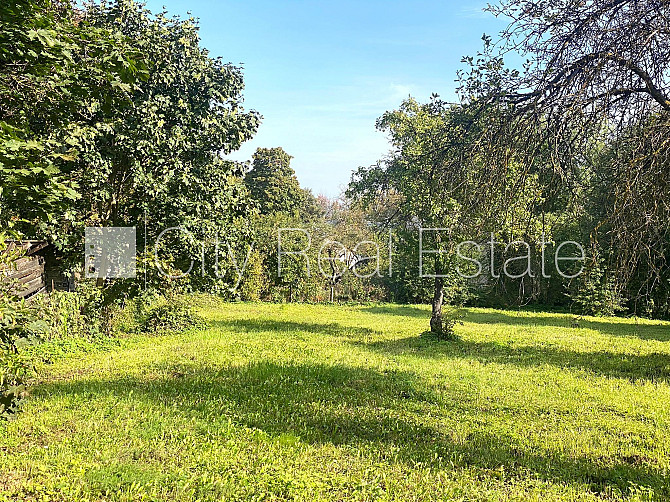 Возможна малоэтажная постройка, разрешено строить торговый объект, разрешено Рига - изображение 3