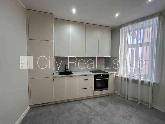 Новостройка, фасадный дом, энергоэффективный дом, вход со двора, лифт, балкон, две Рига