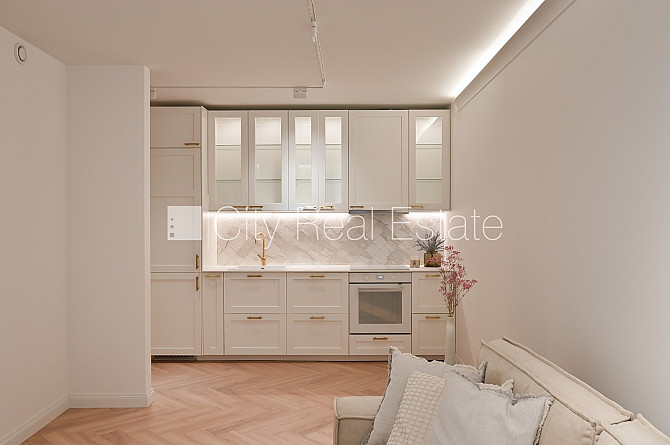 Реновированный дом, благоустроенный озеленённый двор, закрытый двор, одна Рига - изображение 3