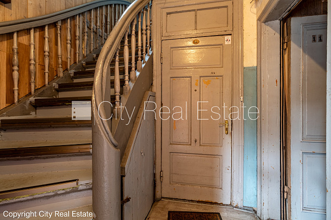 Здание во дворе, закрытая территория, территория обнесена железным забором, Рига - изображение 20