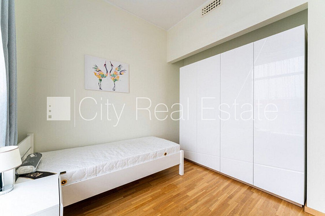 Новостройка, фасадный дом, благоустроенная озеленённая территория, закрытый Рига - изображение 14