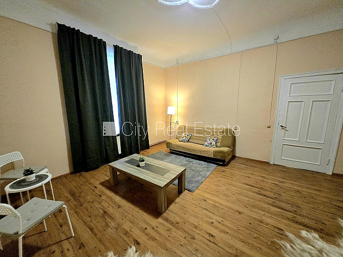 Pagalma māja, istabas izolētas 2 gab., gāzes apkure, sanitārais mezgls apvienots, iebūvēta Rīga - foto 14