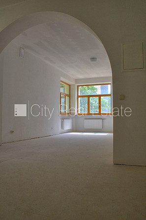 Реновированный дом, количество квартир в здании 5 шт., квартиры не продаются Рига - изображение 6