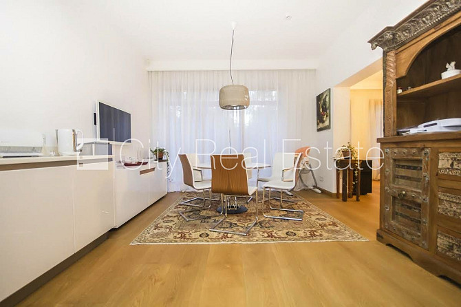 Частный дом, благоустроенный озеленённый двор, закрытый двор, балкон, терасса, Юрмала - изображение 6