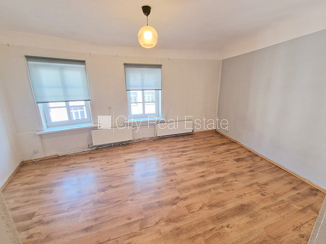 Fasādes māja, renovēta māja, slēgts pagalms, ieeja no ielas, kāpņu telpa pēc kosmētiskā Rīga - foto 9