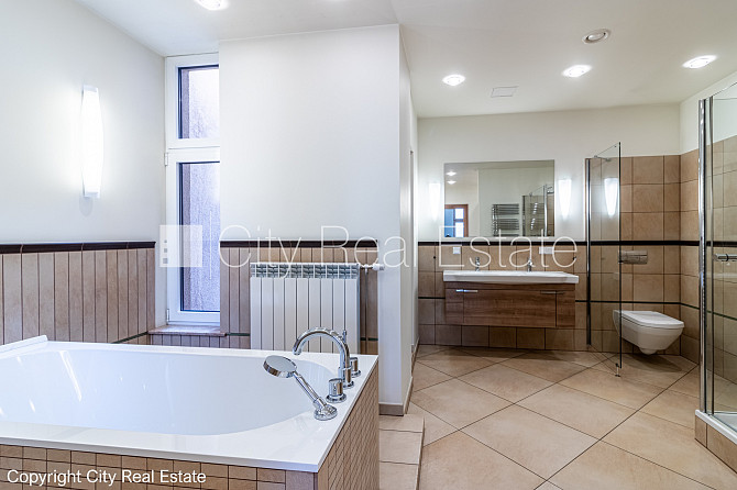 Zeme īpašumā, jaunceltne, fasādes māja, dzīvokļu skaits ēkā  11 gab., slēgts pagalms, Rīga - foto 7