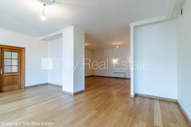 Zeme īpašumā, jaunceltne, fasādes māja, dzīvokļu skaits ēkā  11 gab., slēgts pagalms, Rīga - foto 18