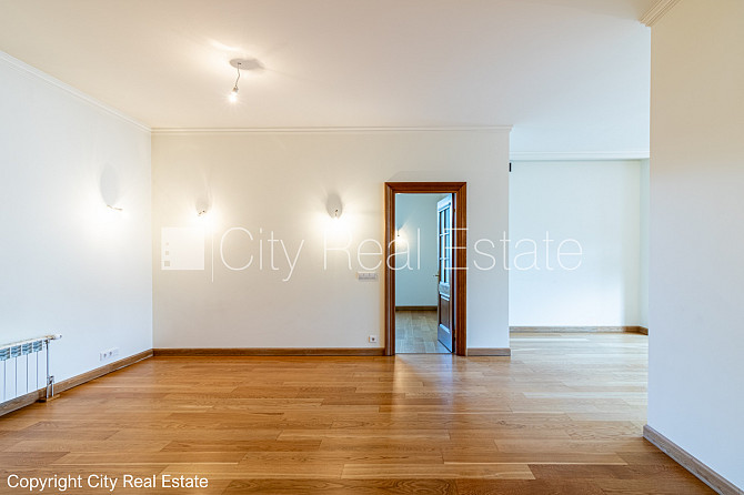 Zeme īpašumā, jaunceltne, fasādes māja, dzīvokļu skaits ēkā  11 gab., slēgts pagalms, Rīga - foto 20