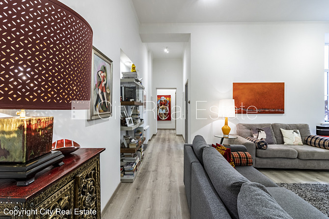 Здание во дворе, реновированный дом, закрытый двор, вход со двора, бельэтаж, Рига - изображение 5