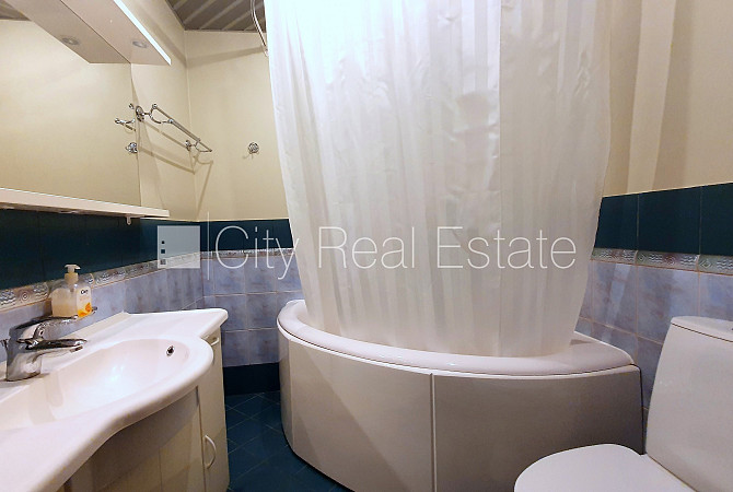 Земля в собственности, фасадный дом, реновированный дом, подъездная дорога Рига - изображение 17