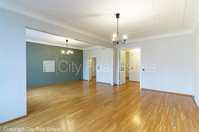 Фасадный дом, реновированный дом, поменянное покрытие крыши, возможность аренды Рига - изображение 3