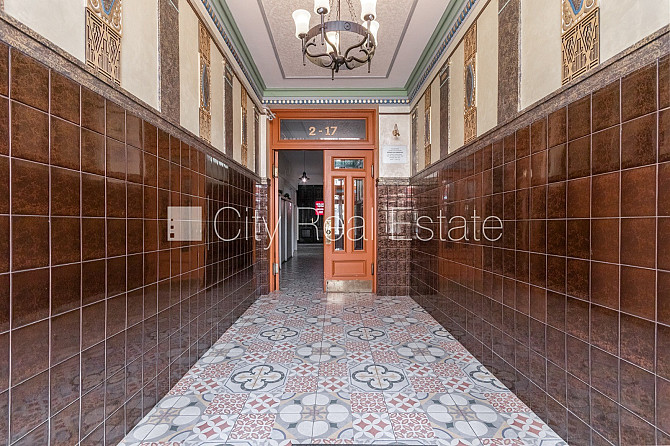 Реновированный дом, закрытый двор, лифт, лестничная клетка после капитального Рига - изображение 9