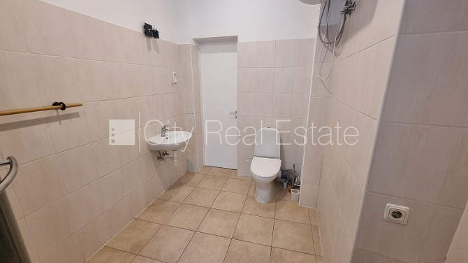 Реновированный дом, закрытый двор, лифт, лестничная клетка после капитального Рига - изображение 5