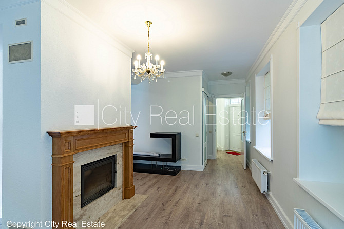 Частный дом, реновированный дом, место для машины, стоянка территории покрыта Рига - изображение 4