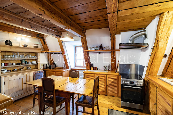 Fasādes māja, restaurēta māja, apsargāta teritorija, ieeja no ielas, ir lifts, kāpņu telpa Rīga - foto 7