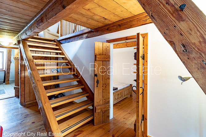 Fasādes māja, restaurēta māja, apsargāta teritorija, ieeja no ielas, ir lifts, kāpņu telpa Rīga - foto 18