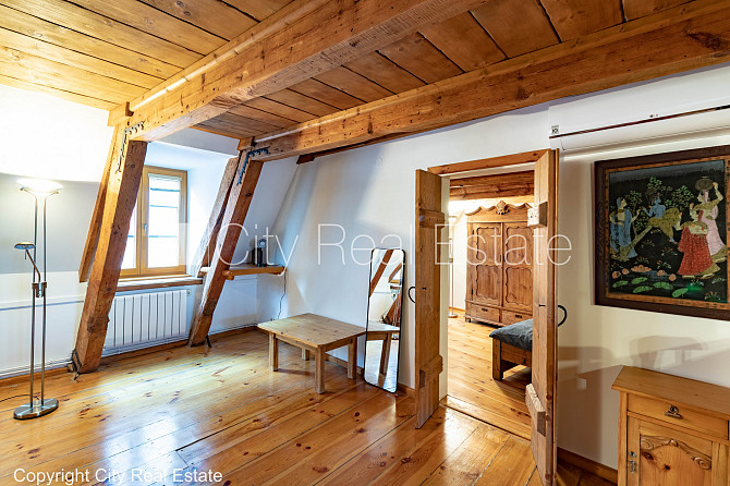 Fasādes māja, restaurēta māja, apsargāta teritorija, ieeja no ielas, ir lifts, kāpņu telpa Rīga - foto 11