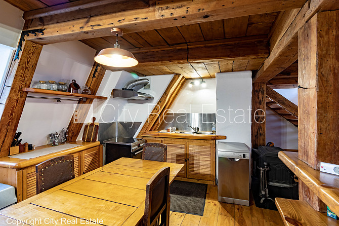 Fasādes māja, restaurēta māja, apsargāta teritorija, ieeja no ielas, ir lifts, kāpņu telpa Rīga - foto 8