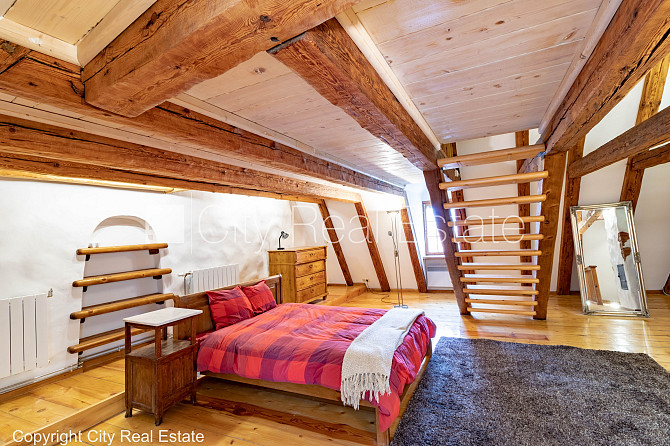 Фасадный дом, реновированный дом, поменянное покрытие крыши, подъездная дорога Рига - изображение 16