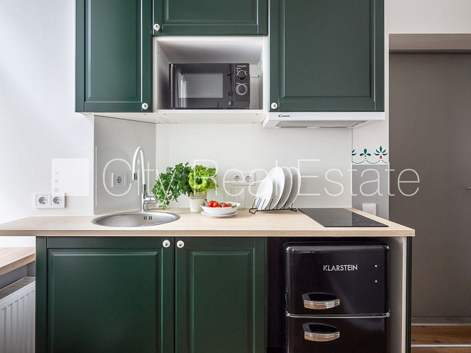 Реновированный дом, студио, кухня объединена с комнатой, центральное отопление, Рига - изображение 3