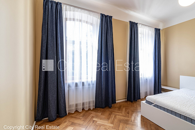 Новостройка, фасадный дом, благоустроенная озеленённая территория, закрытый Рига - изображение 18