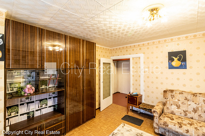 Фасадный дом, реновированный дом, благоустроенная озеленённая территория, лифт, Рига - изображение 3