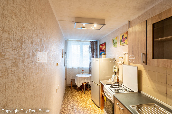 Фасадный дом, реновированный дом, благоустроенная озеленённая территория, лифт, Рига - изображение 7