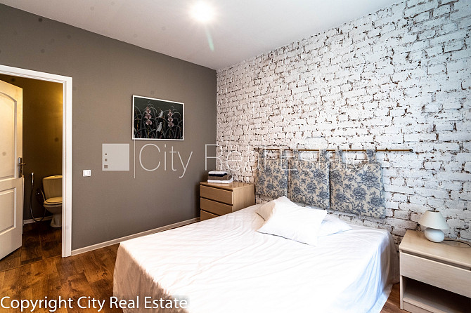 Фасадный дом, реновированный дом, закрытый двор, возможность аренды парковки, Рига - изображение 9