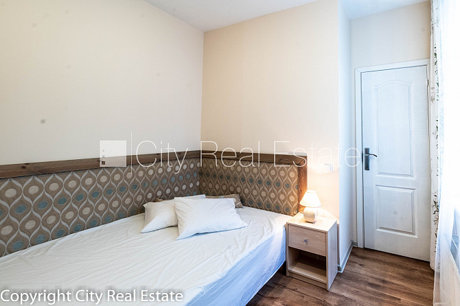 Фасадный дом, реновированный дом, закрытый двор, возможность аренды парковки, Рига - изображение 11