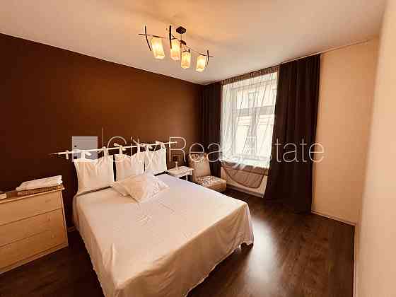 Фасадный дом, реновированный дом, въездные ворота оснащены автоматической Rīga