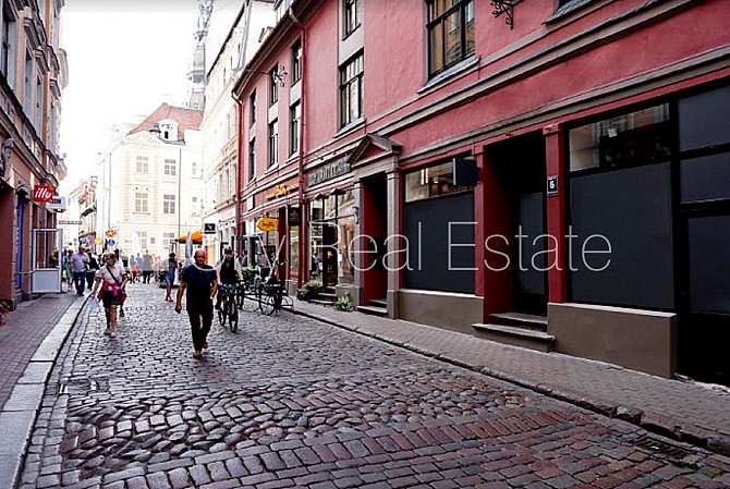 Фасадный дом, реновированный дом, благоустроенная озеленённая территория, Рига - изображение 16