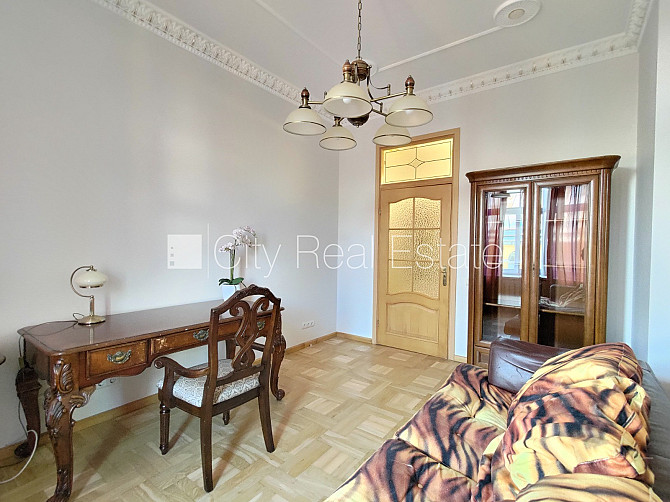 Земля в собственности, фасадный дом, реновированный дом, кирпичные стены, фасад с Рига - изображение 16