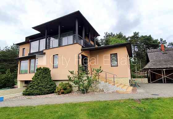 Земля в собственности, частный дом, новостройка, благоустроенная озеленённая Юрмала