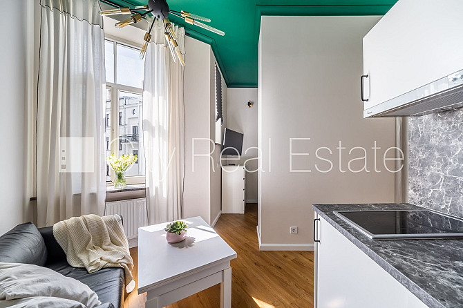 Реновированный дом, студио, кухня объединена с комнатой, центральное отопление, Рига - изображение 3