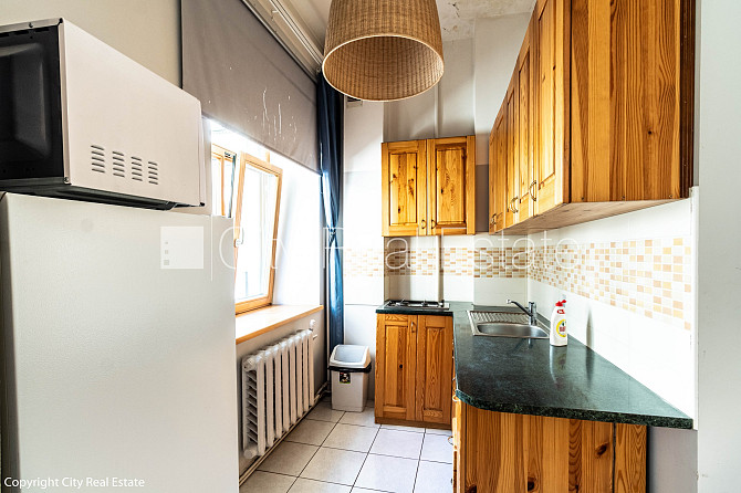 Дом во дворе, охраняемый двор, вход со двора, лифт, одна изолированная комната, Рига - изображение 8