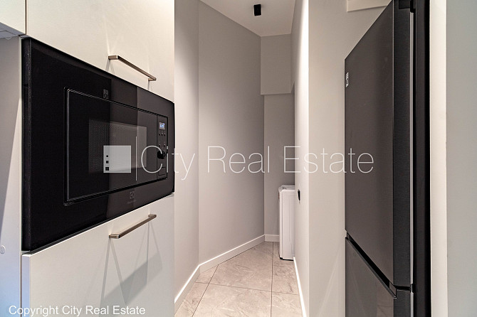 Дом во дворе, реновированный дом, благоустроенный озеленённый двор, закрытый Рига - изображение 12