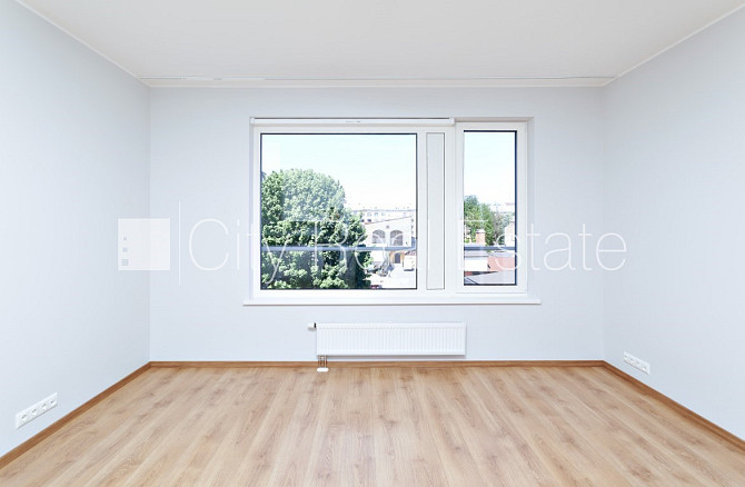 Jaunceltne, labiekārtota apzaļumota teritorija, labiekārtots apzaļumots pagalms, garāža Rīga - foto 3